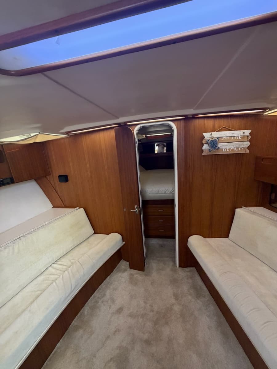 1998 Luhrs 40 Open - Photo 18