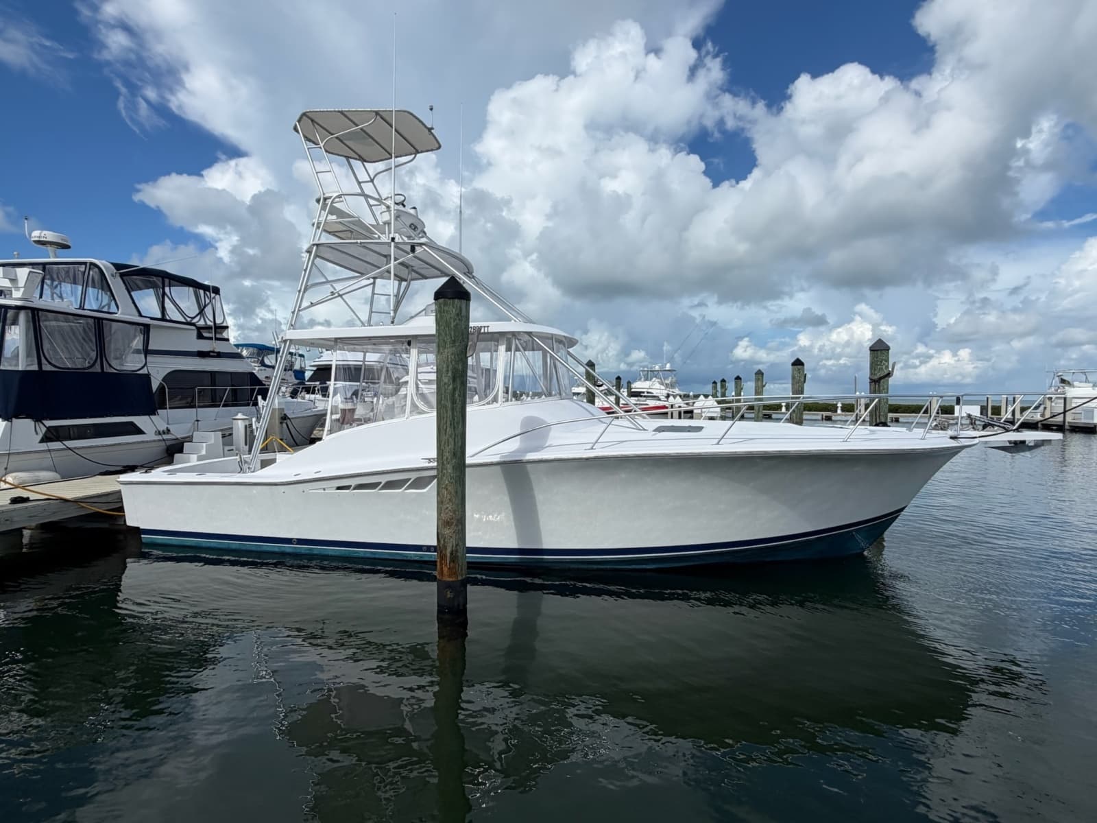 1998 Luhrs 40 Open - Photo 41