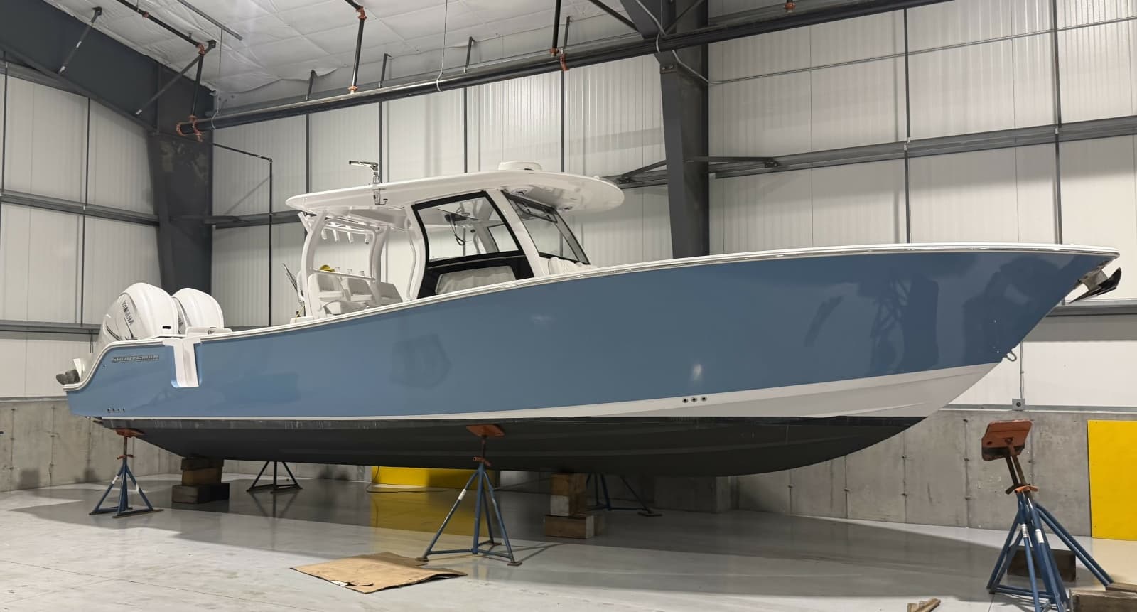 2023 Sportsman 352 - Photo 1