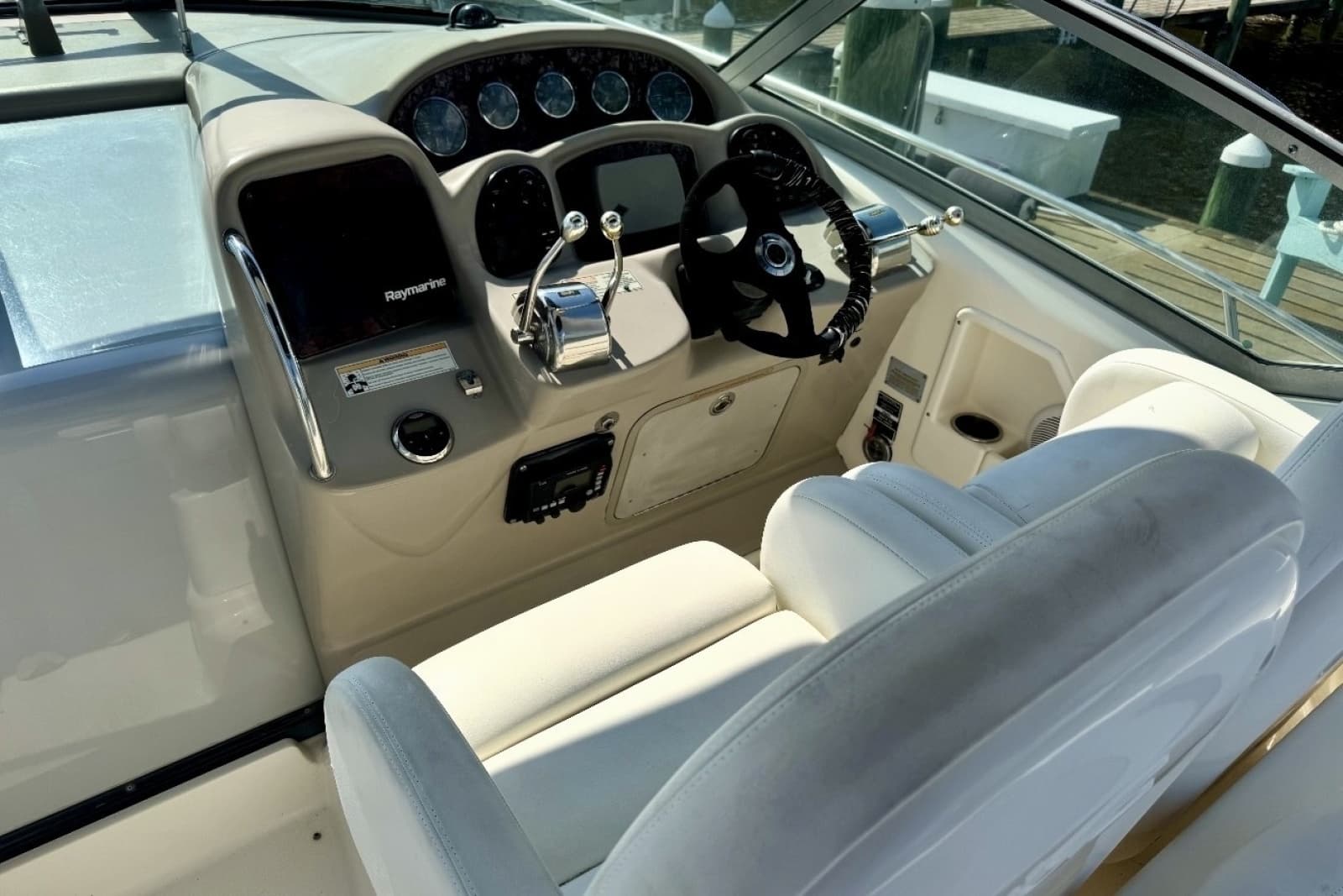 2006 Sea Ray Sundancer 340 - Photo 11