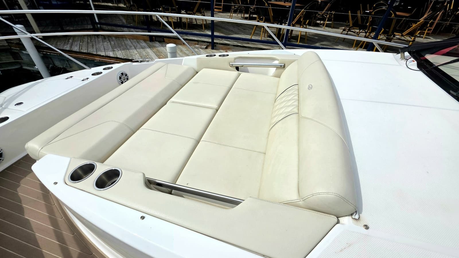 2023 Regal 36 XO - Photo 16