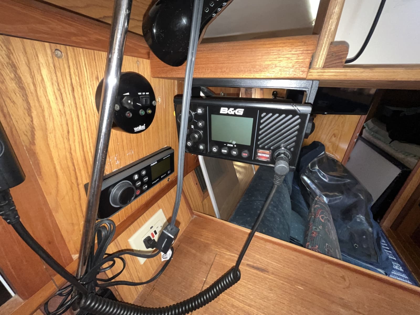 2000 Hunter 410 - Photo 36