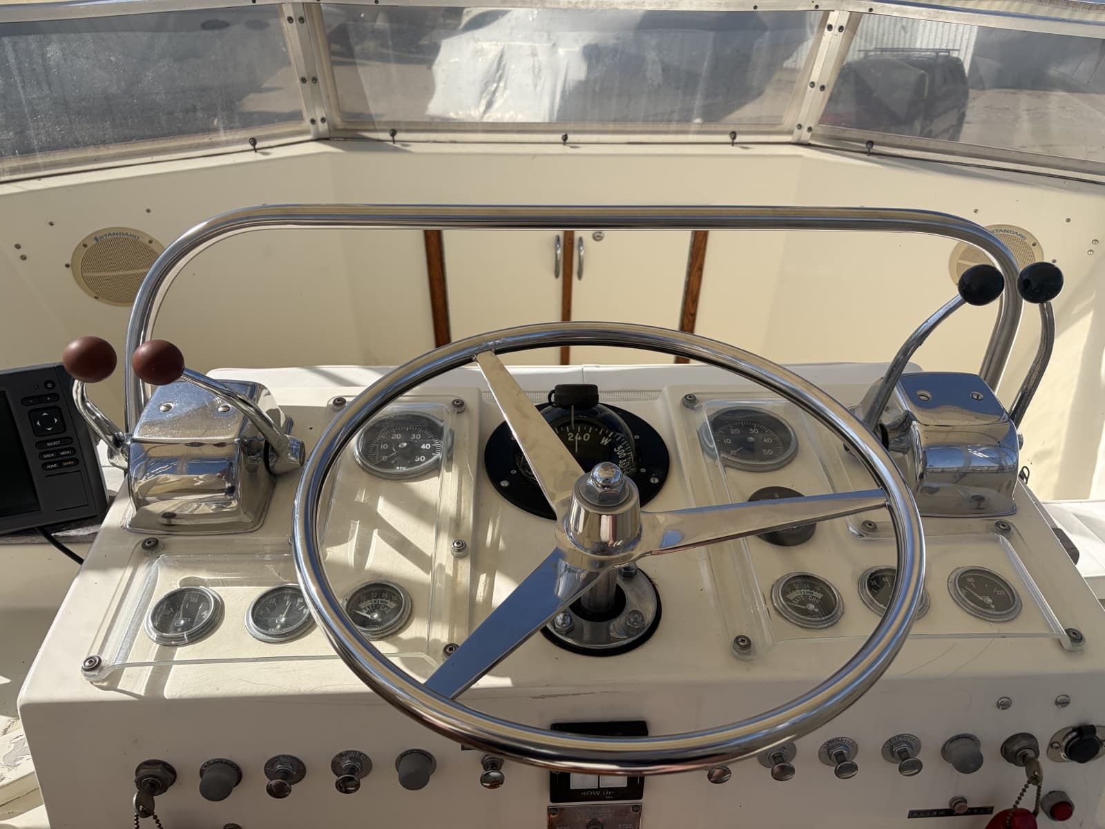 1972 Hatteras  - Photo 16