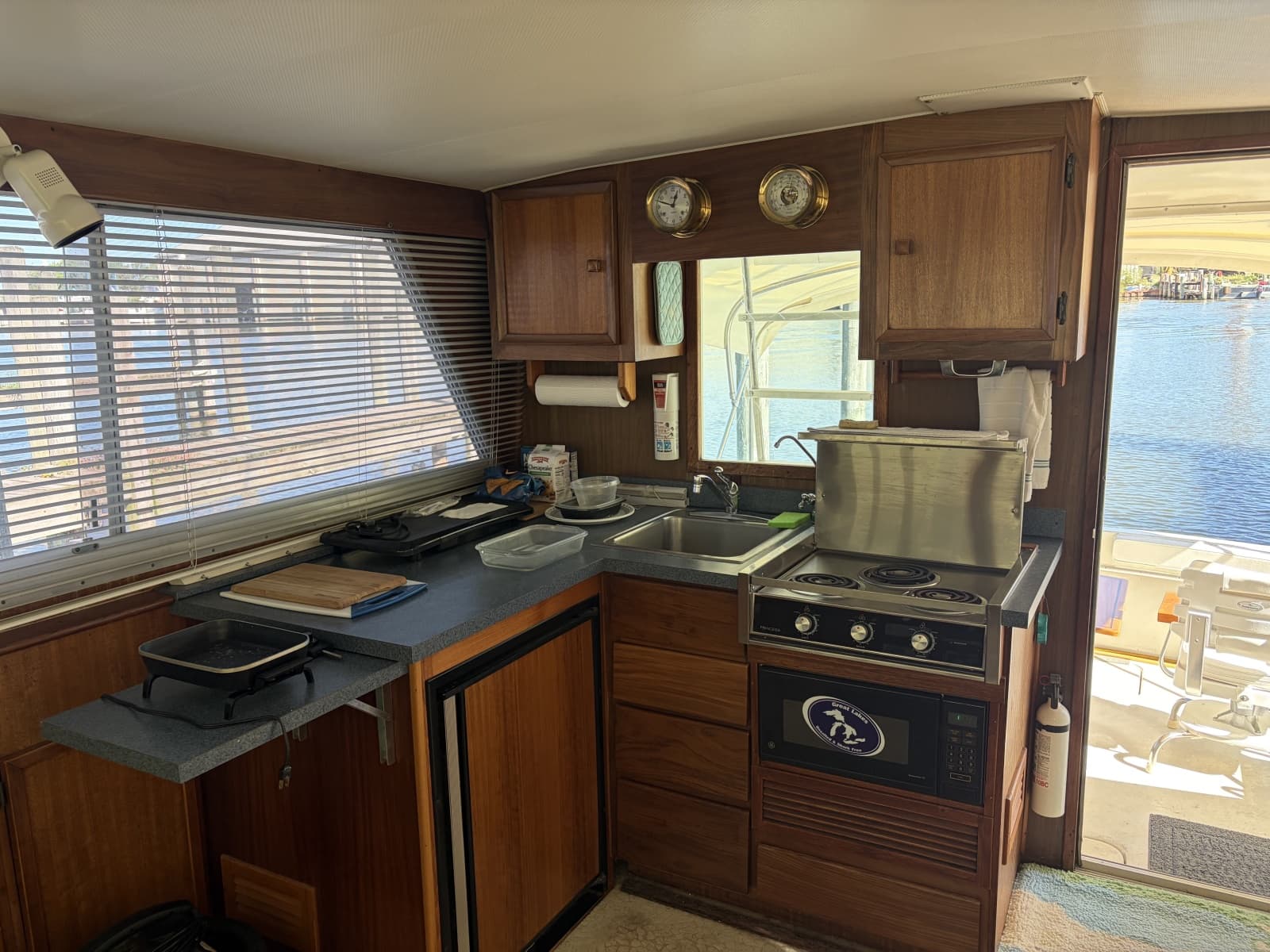 1972 Hatteras  - Photo 21