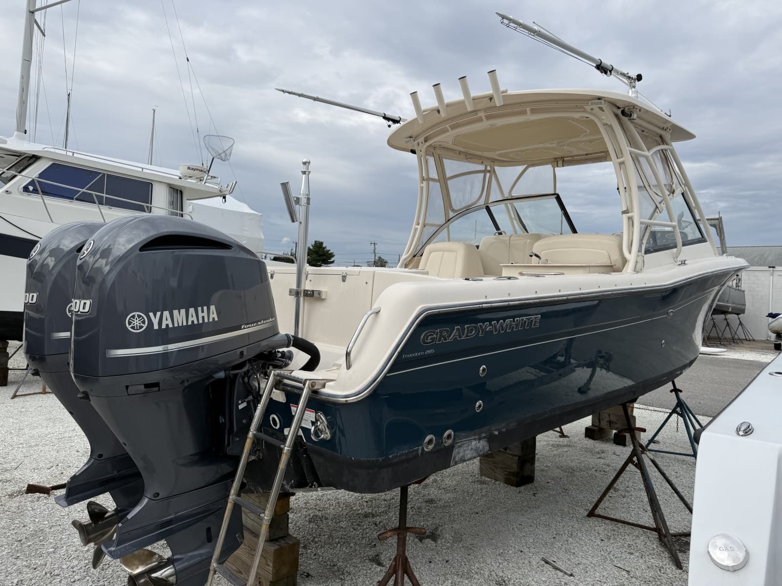 2015 Grady-White Freedom 285 - Photo 6