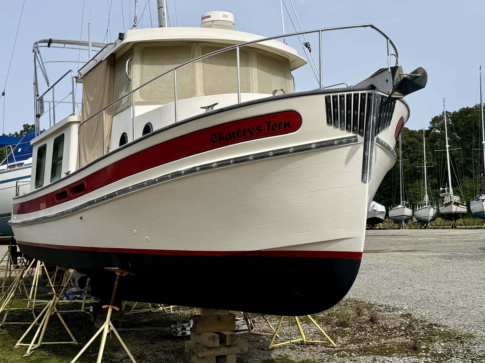 1998 Nordic Tugs 32 - Photo 4