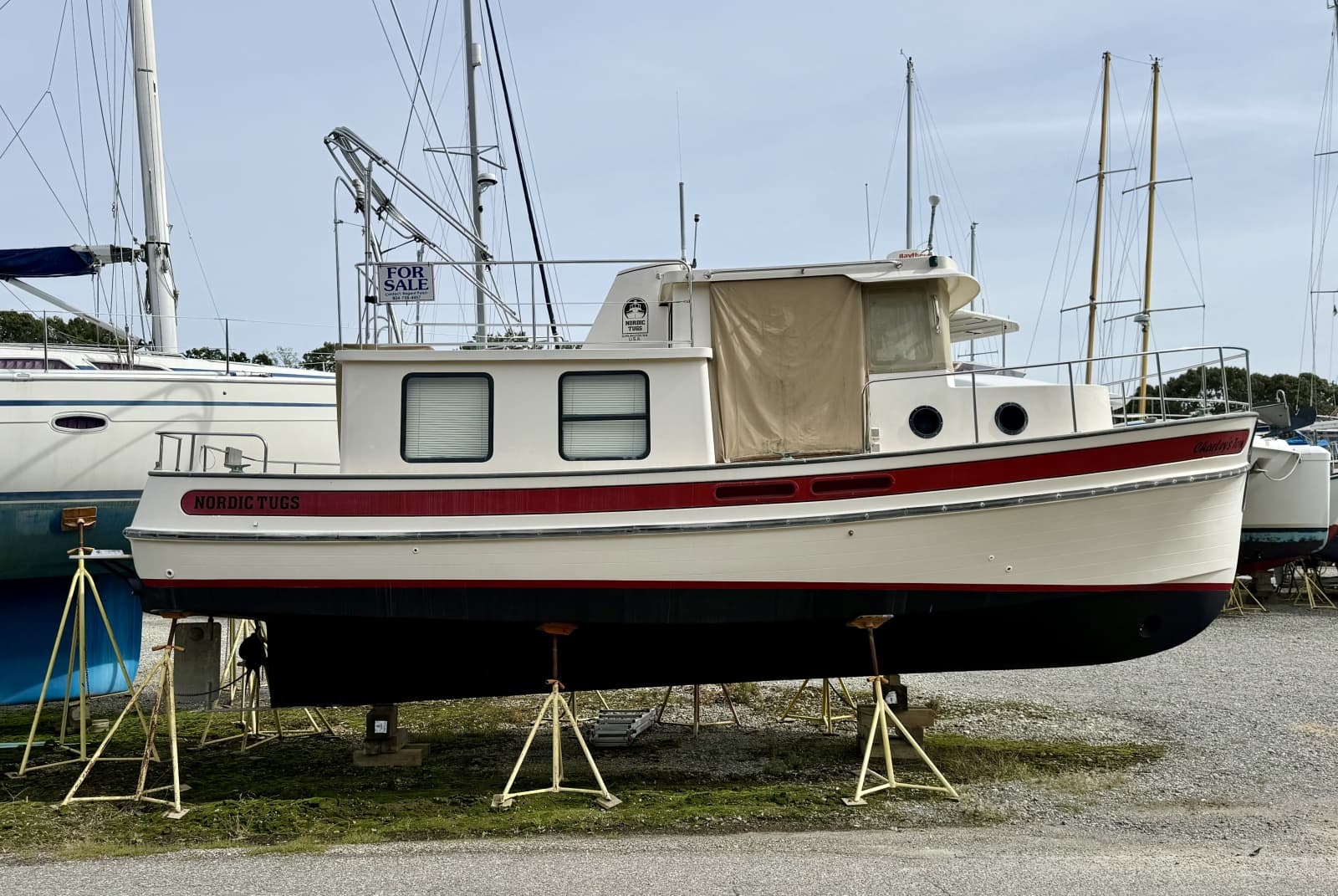 1998 Nordic Tugs 32 - Photo 5