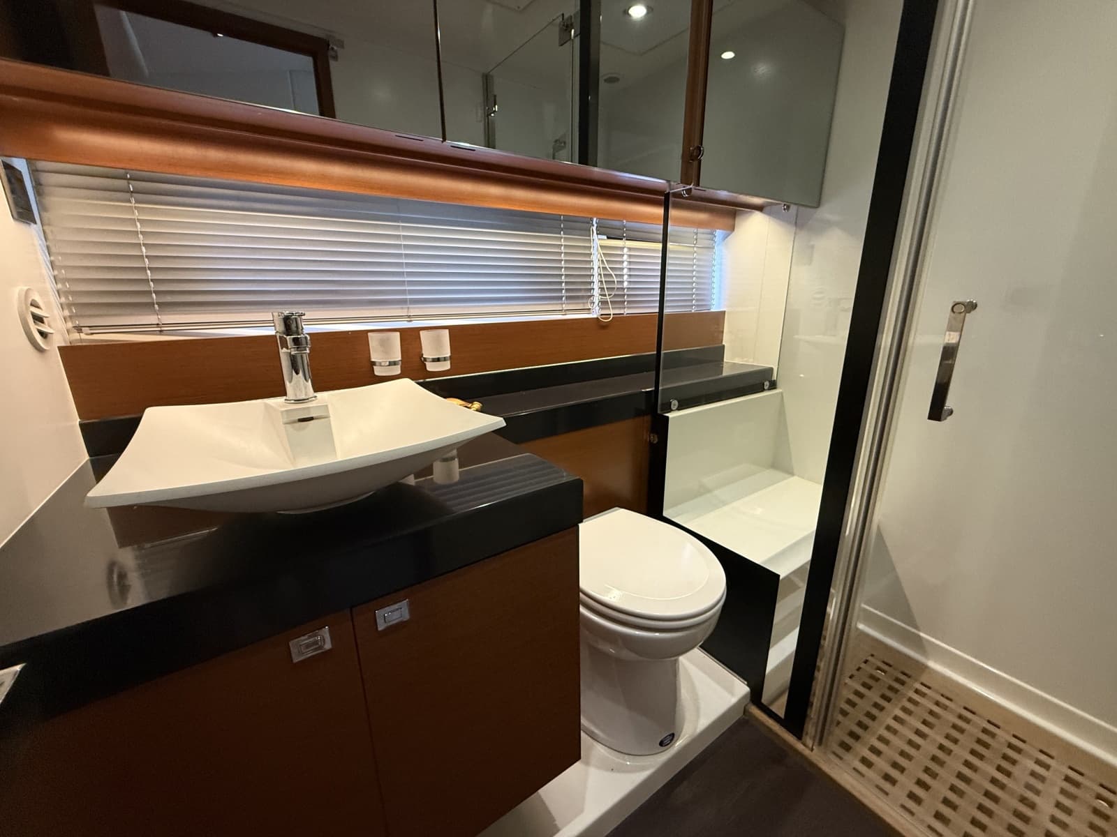 2015 Prestige 55 Fly - Photo 35