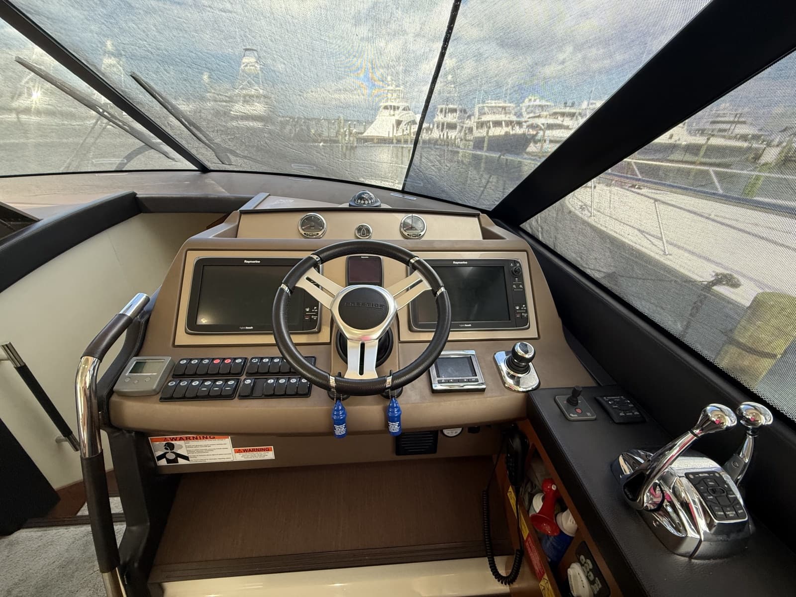 2015 Prestige 55 Fly - Photo 27
