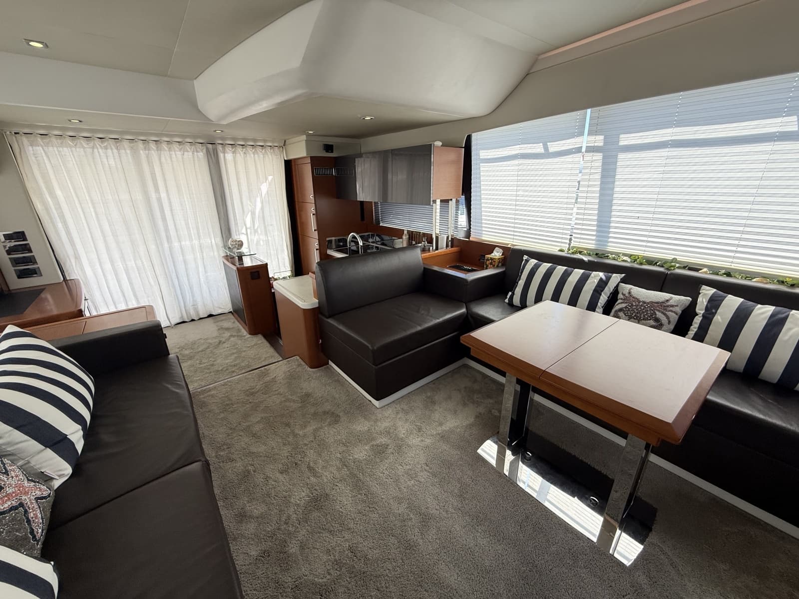 2015 Prestige 55 Fly - Photo 41