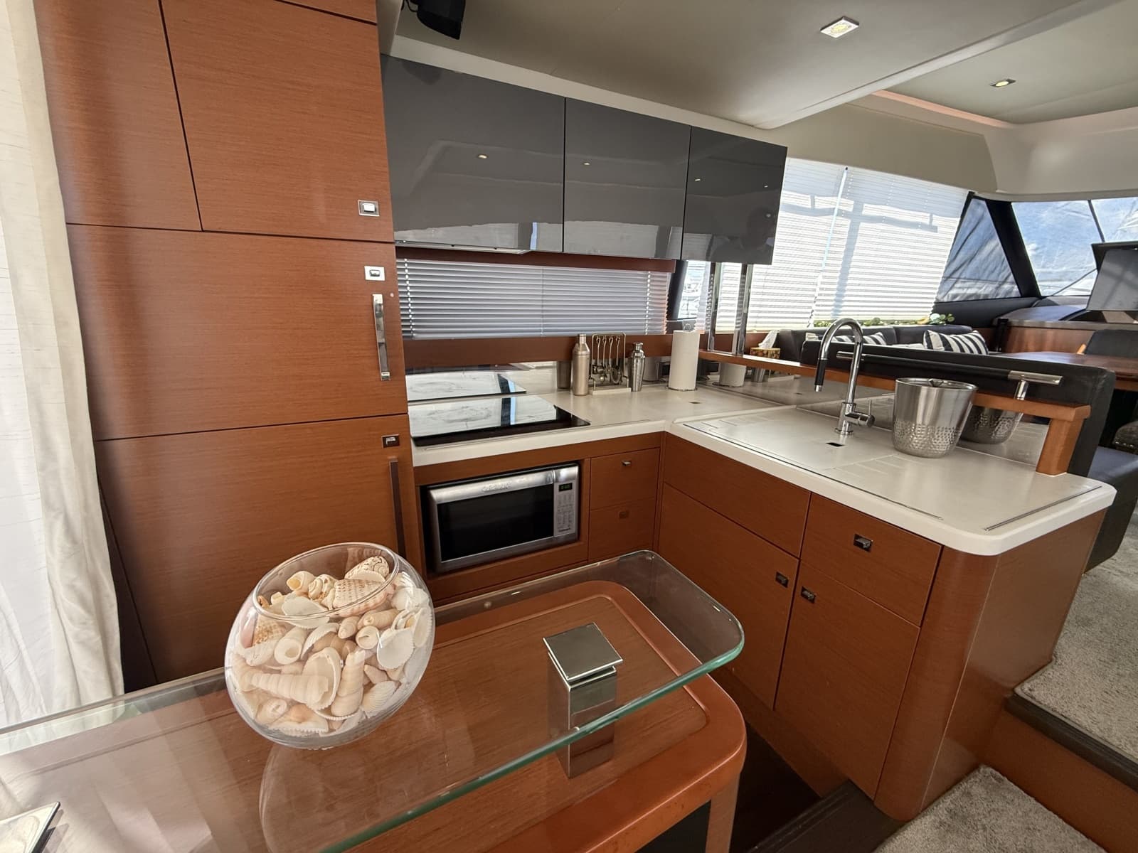 2015 Prestige 55 Fly - Photo 23