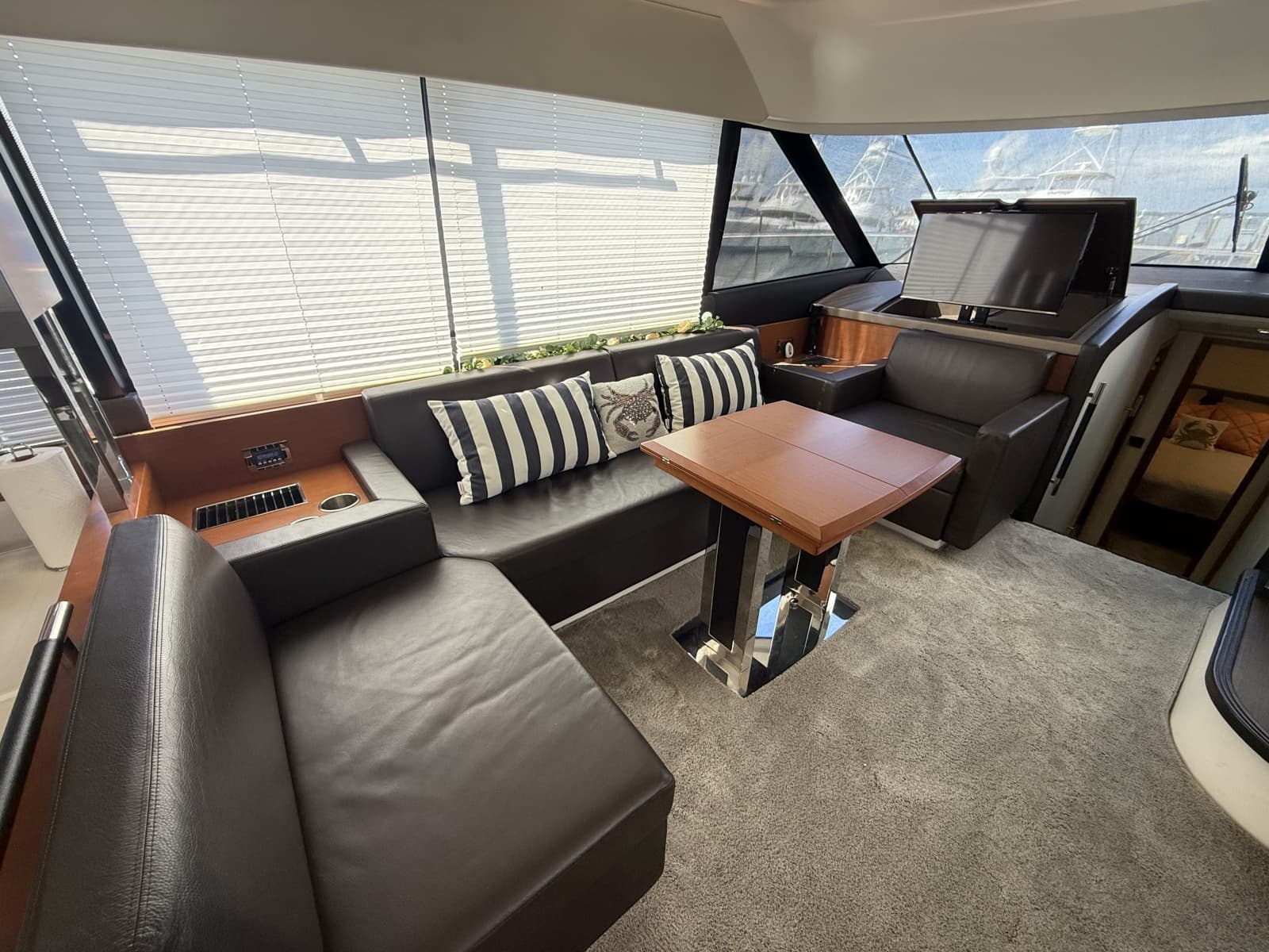 2015 Prestige 55 Fly - Photo 28