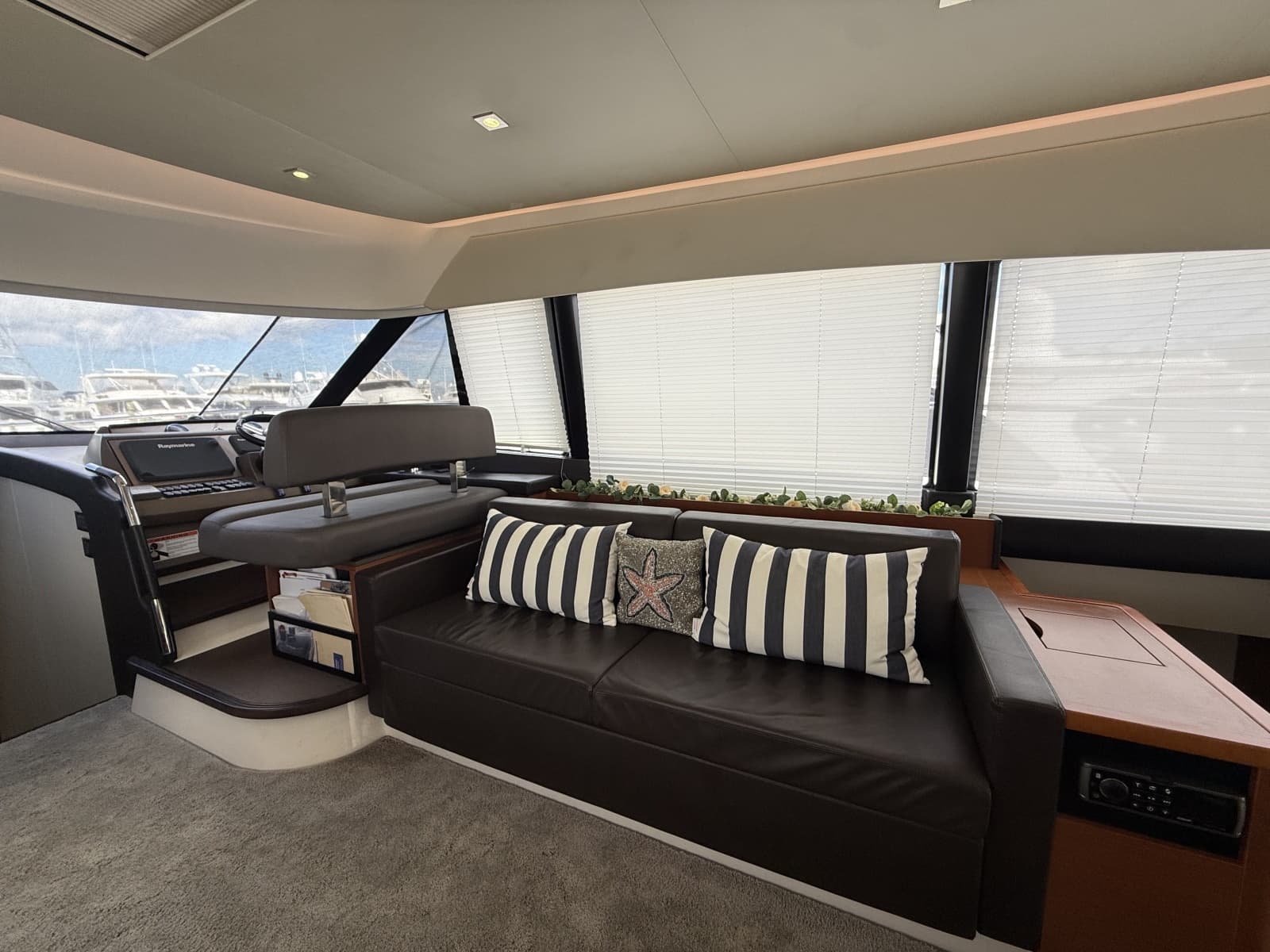 2015 Prestige 55 Fly - Photo 30