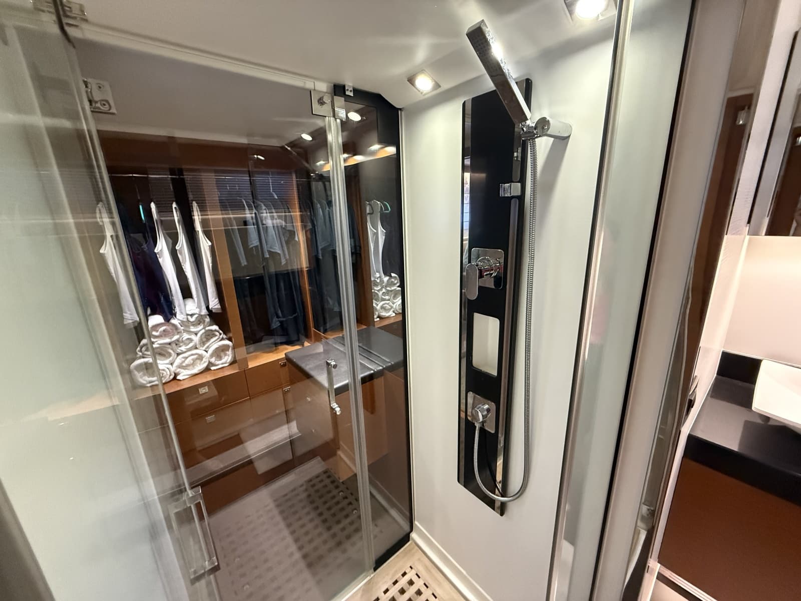 2015 Prestige 55 Fly - Photo 16