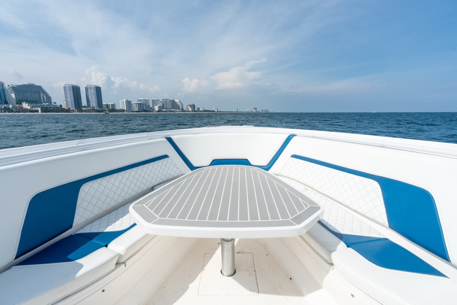 2018 Intrepid 407 Panacea - Photo 35