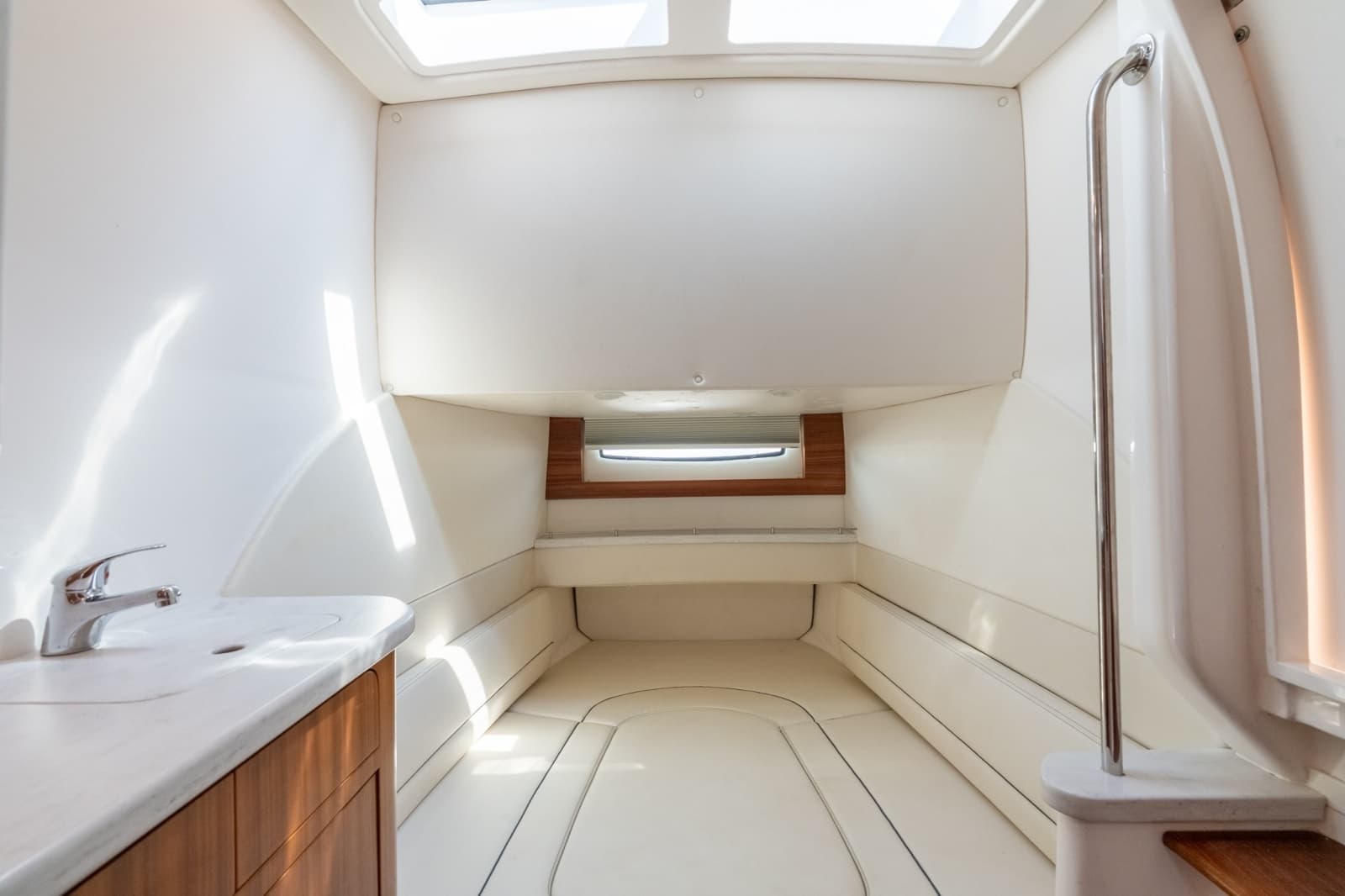 2018 Intrepid 407 Panacea - Photo 11