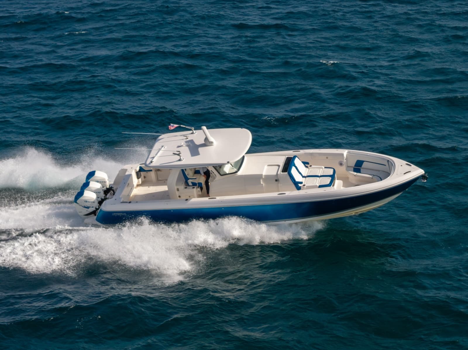2018 Intrepid 407 Panacea - Photo 10