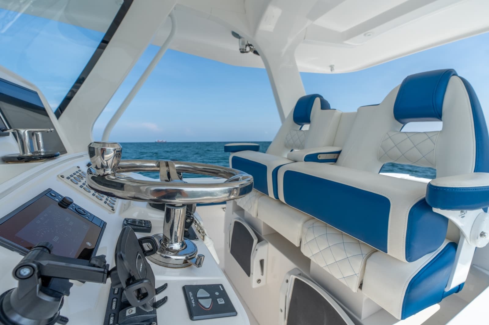2018 Intrepid 407 Panacea - Photo 30