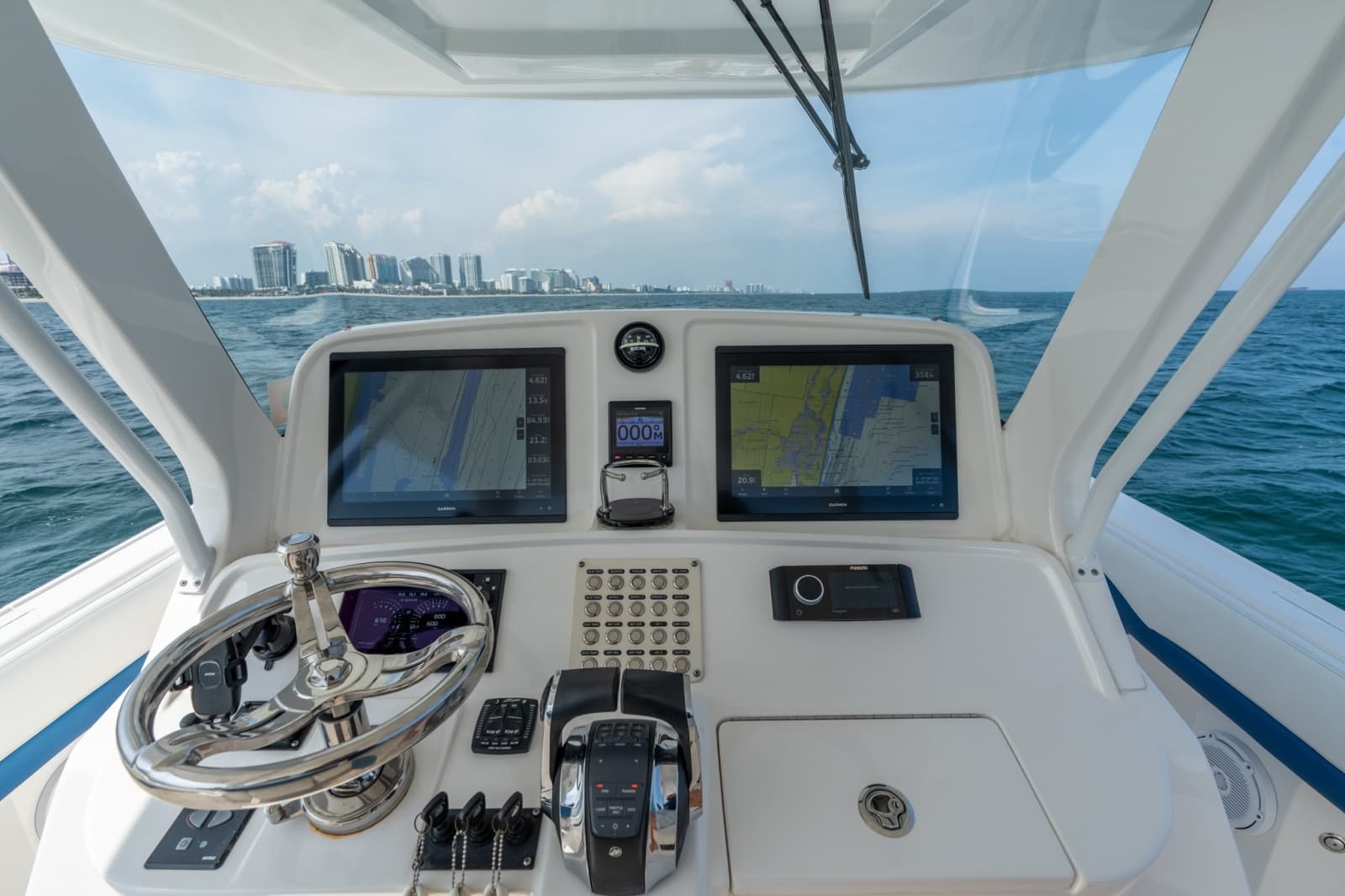 2018 Intrepid 407 Panacea - Photo 31