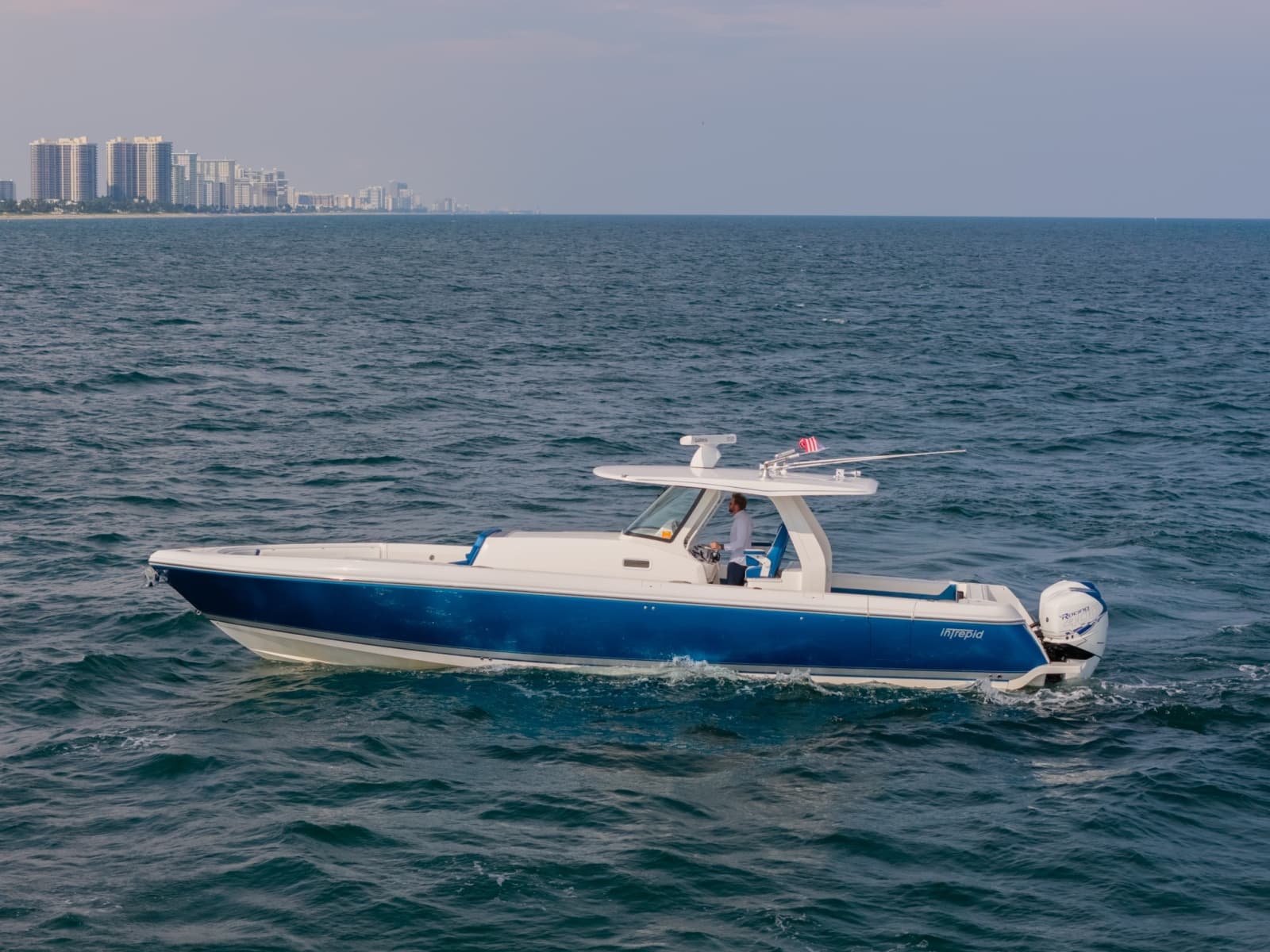 2018 Intrepid 407 Panacea - Photo 4