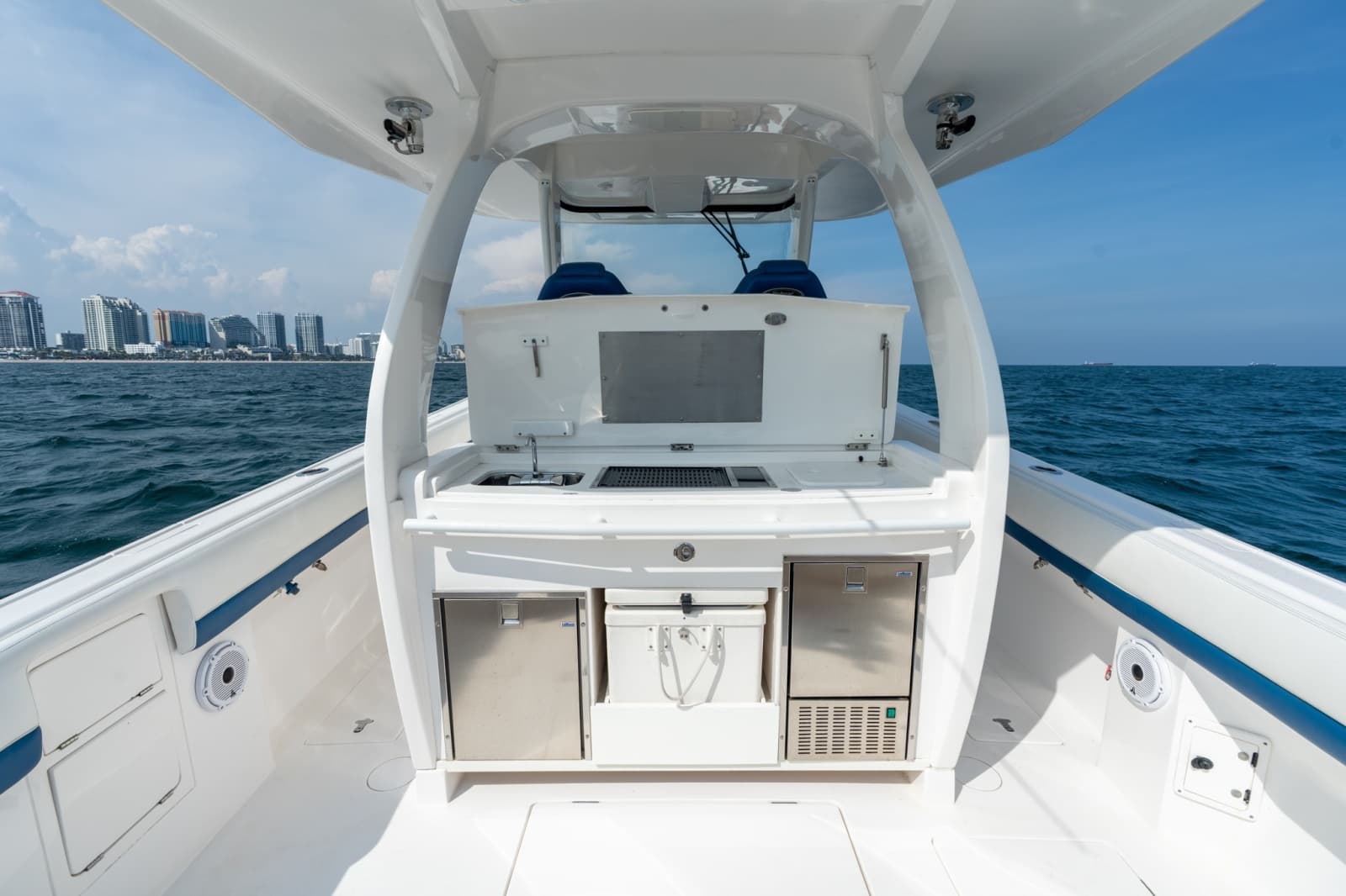2018 Intrepid 407 Panacea - Photo 32