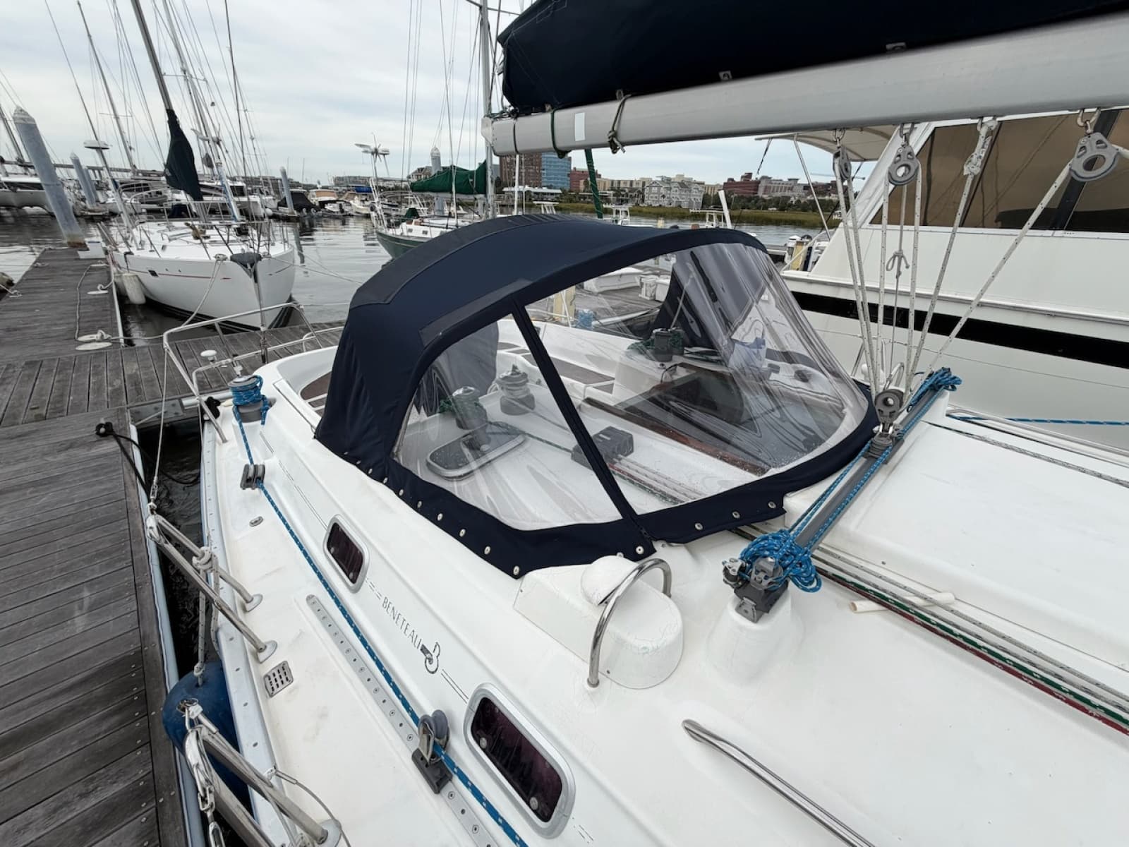 1999 Beneteau 411 - Photo 8