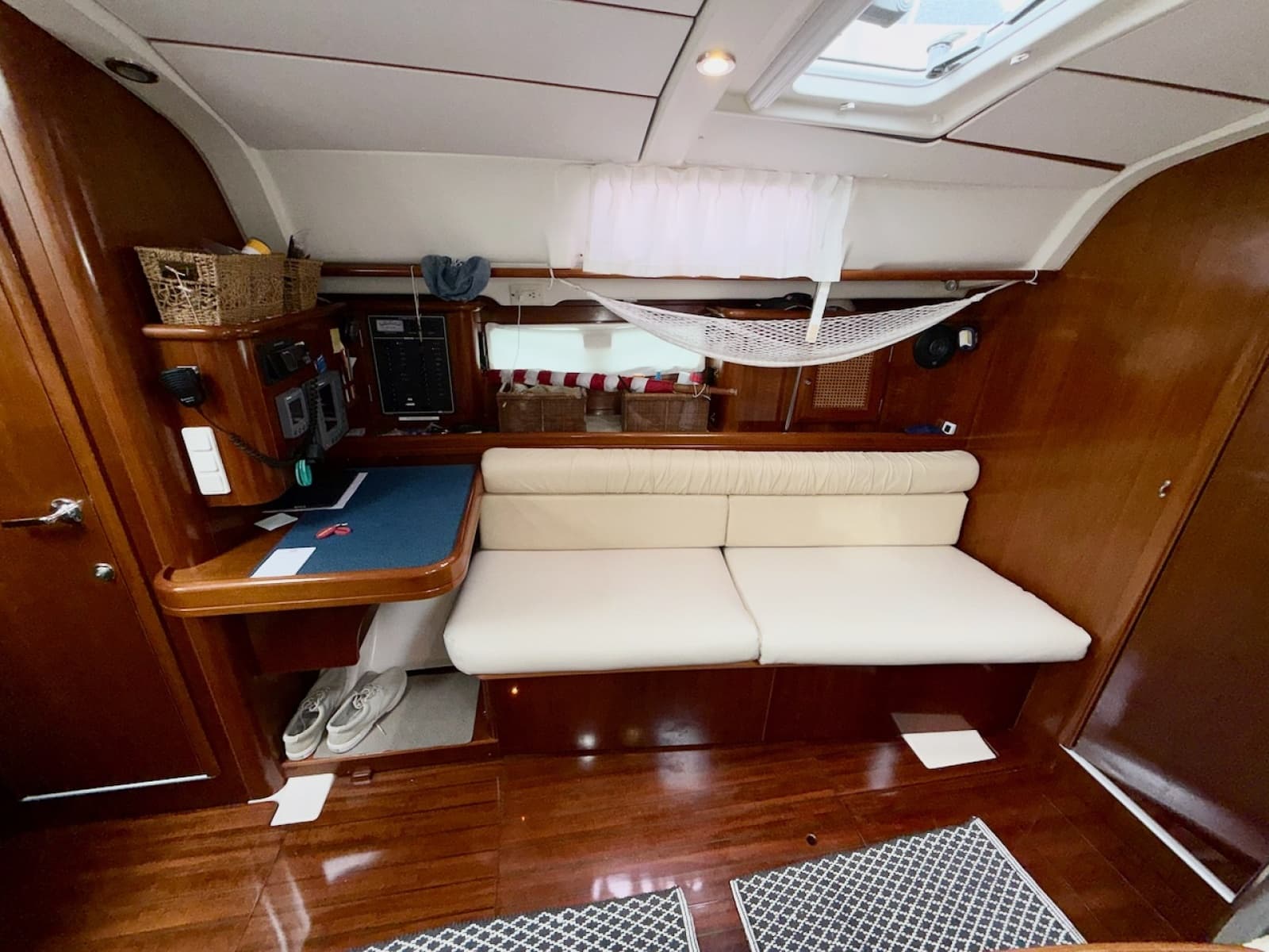 1999 Beneteau 411 - Photo 25
