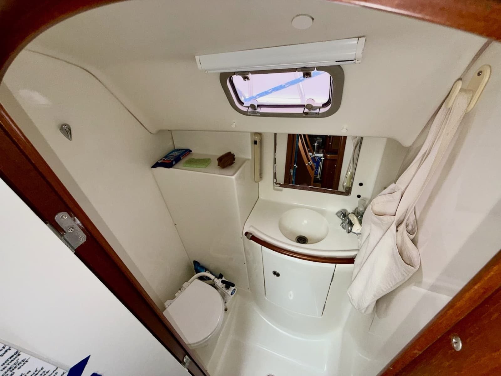 1999 Beneteau 411 - Photo 31