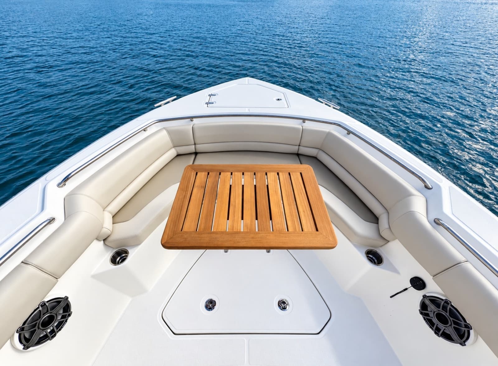 2024 Boston Whaler 330 Outrage - Photo 12