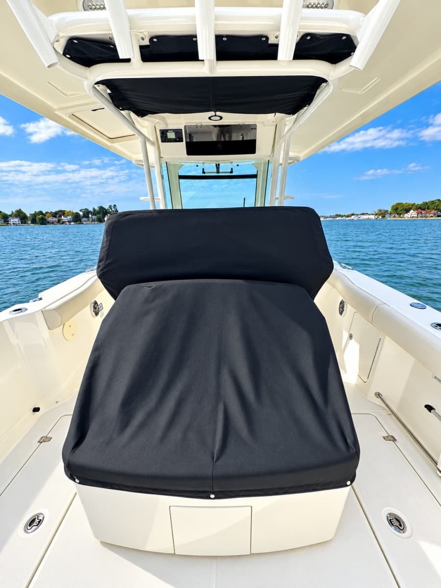 2024 Boston Whaler 330 Outrage - Photo 34