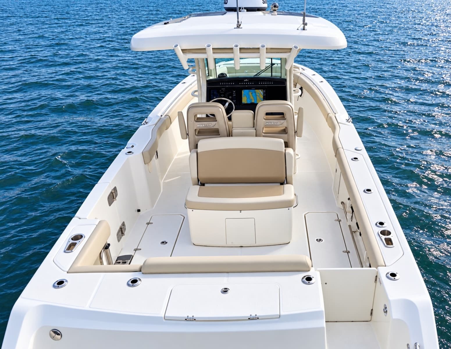 2024 Boston Whaler 330 Outrage - Photo 4