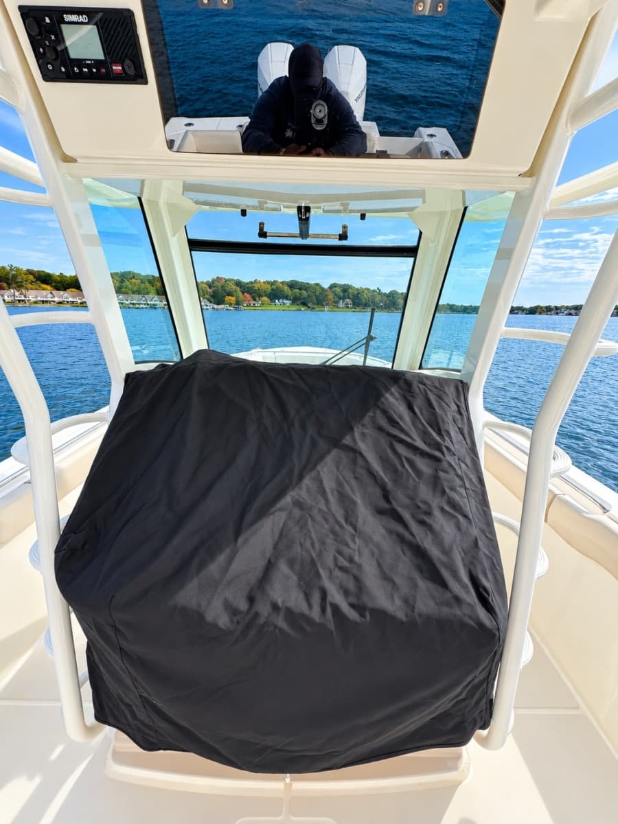2024 Boston Whaler 330 Outrage - Photo 33