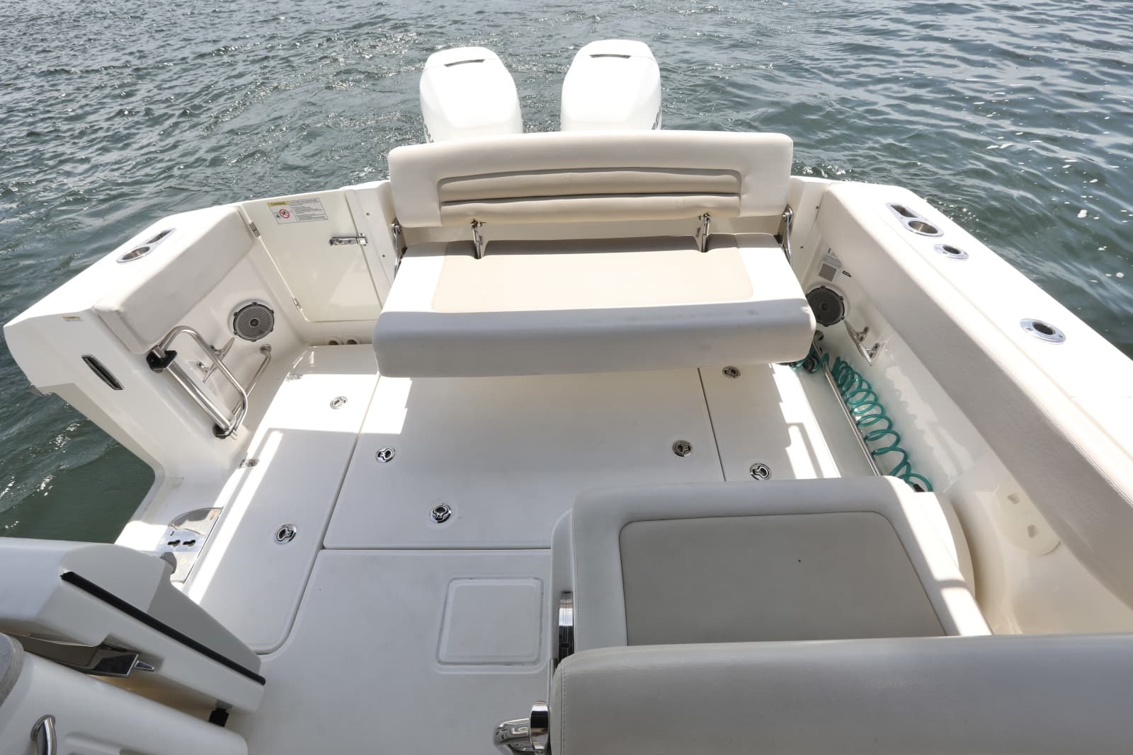 2016 Boston Whaler 320 Vantage - Photo 15