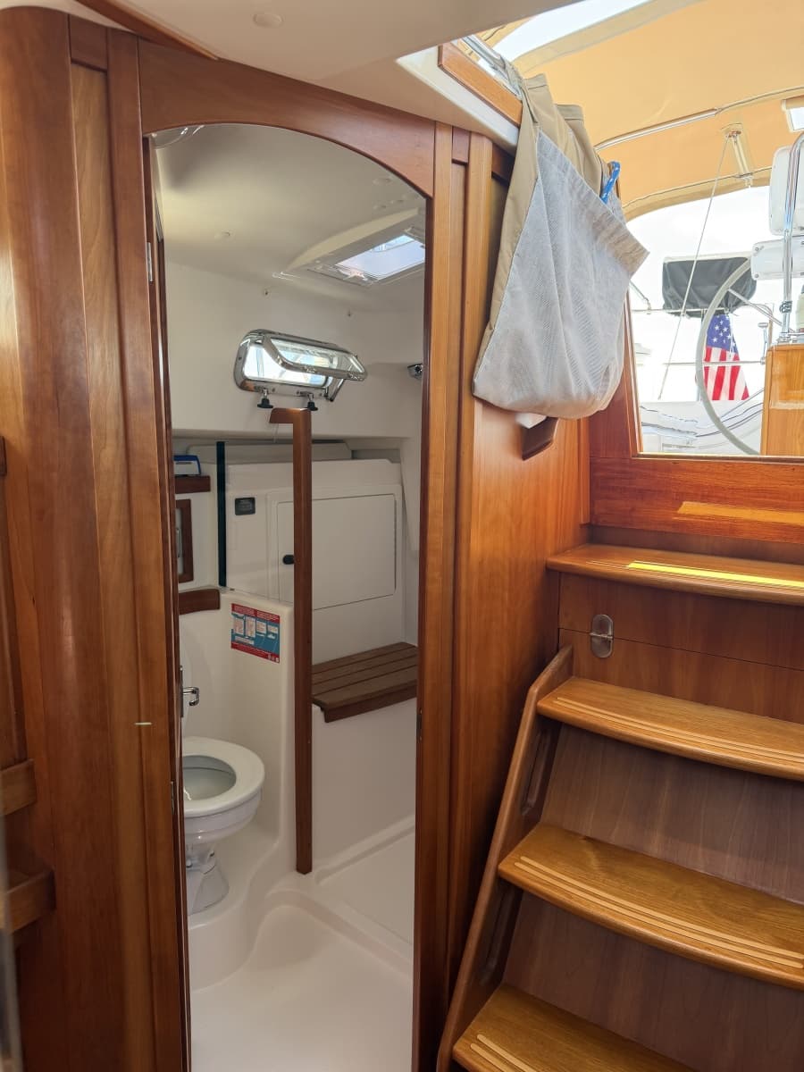 2004 Sabre 386 - Photo 25