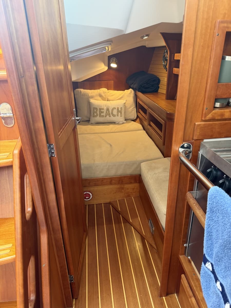 2004 Sabre 386 - Photo 22
