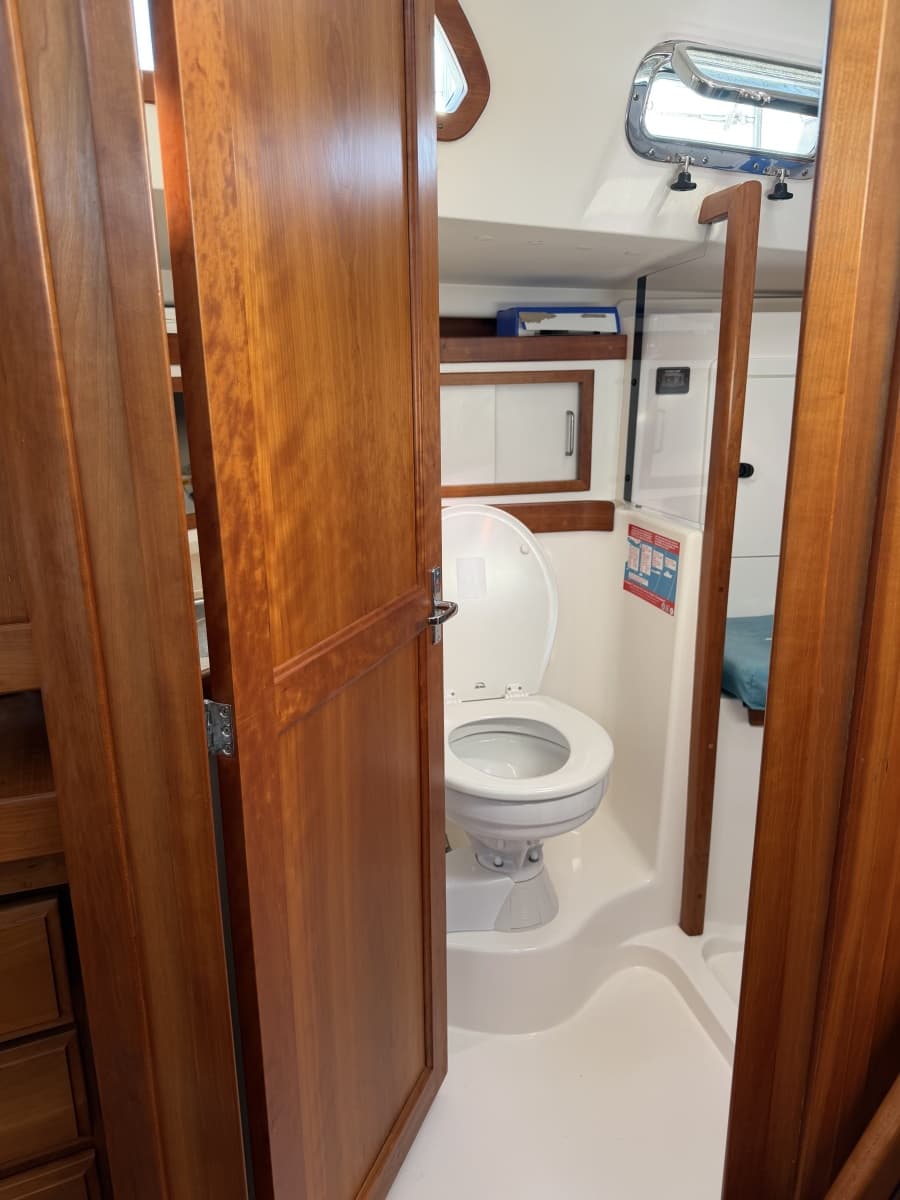 2004 Sabre 386 - Photo 21