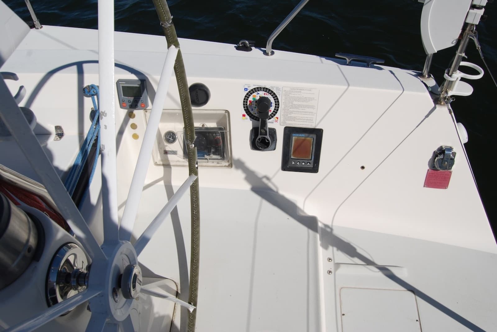2004 J Boats J/109 - Photo 11