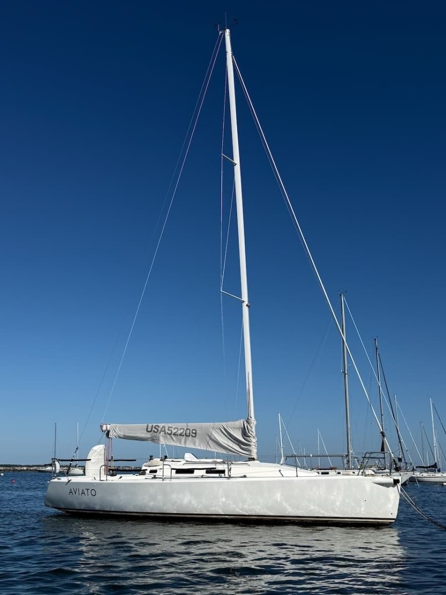 2004 J Boats J/109 - Photo 7