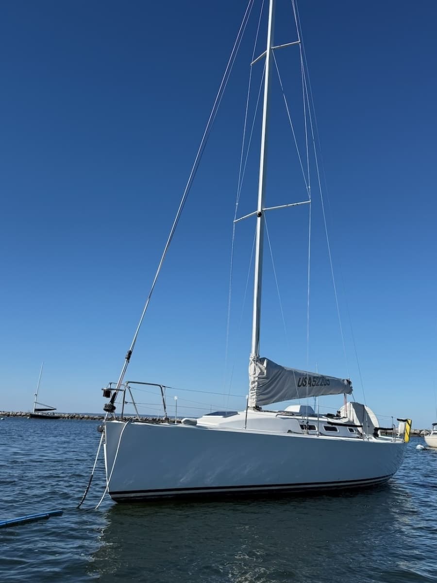 2004 J Boats J/109 - Photo 4