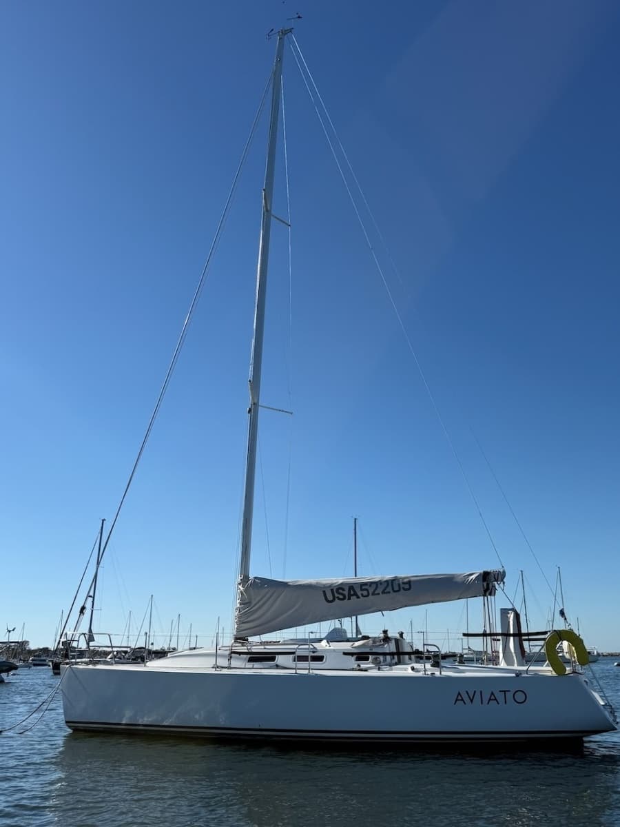2004 J Boats J/109 - Photo 5