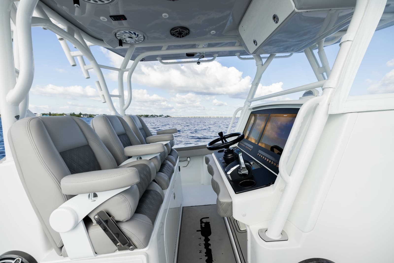2017 Yellowfin Offshore - Photo 26