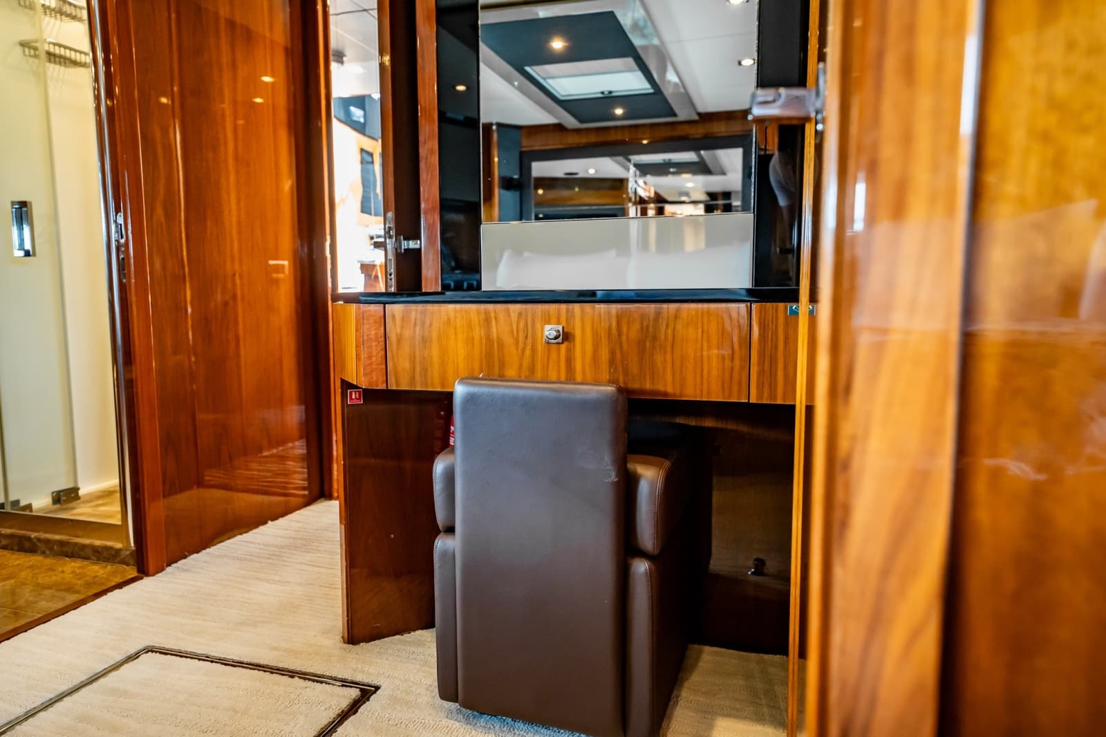 2009 Sunseeker Predator 84 - Photo 46