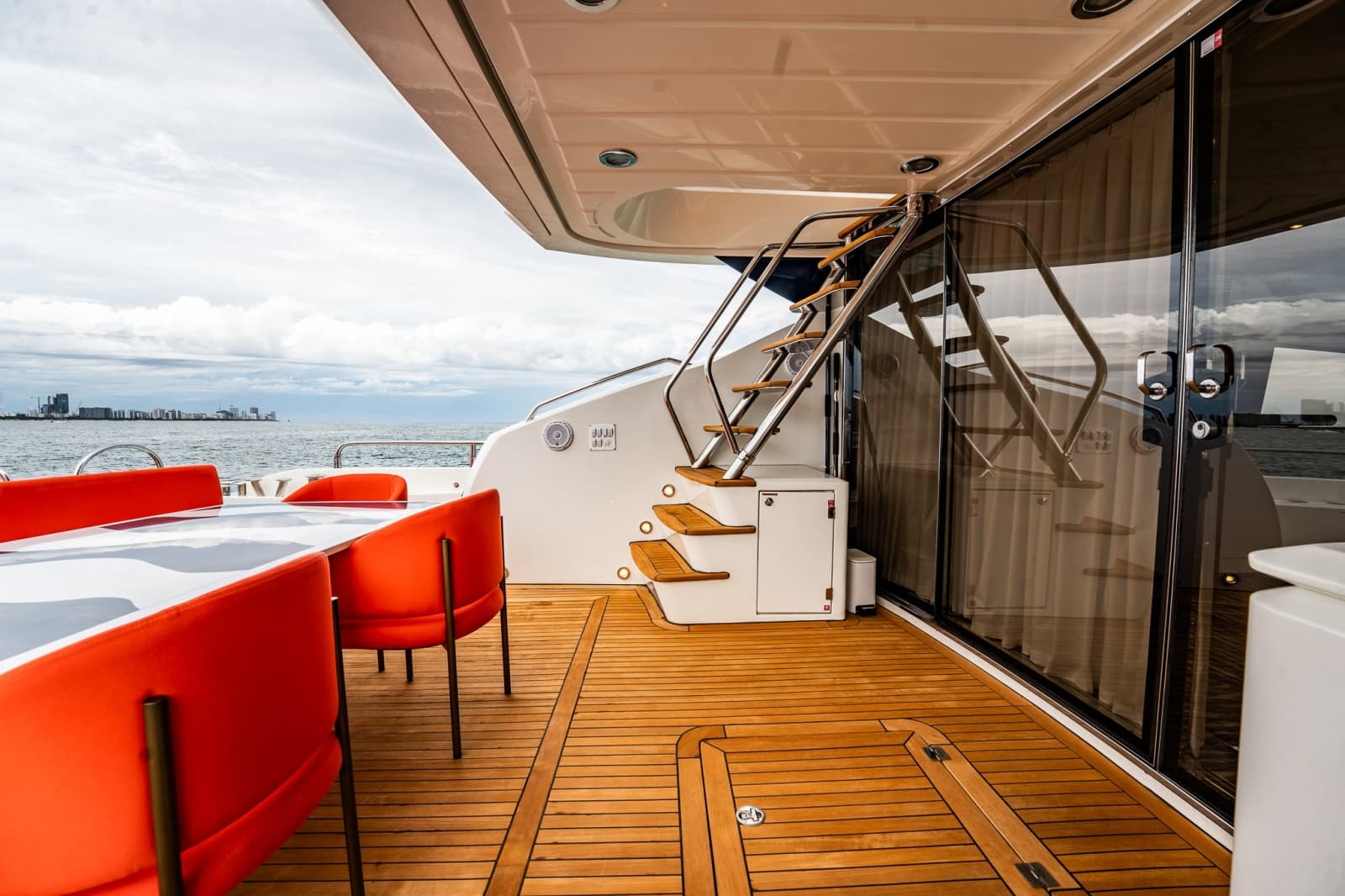 2009 Sunseeker Predator 84 - Photo 24