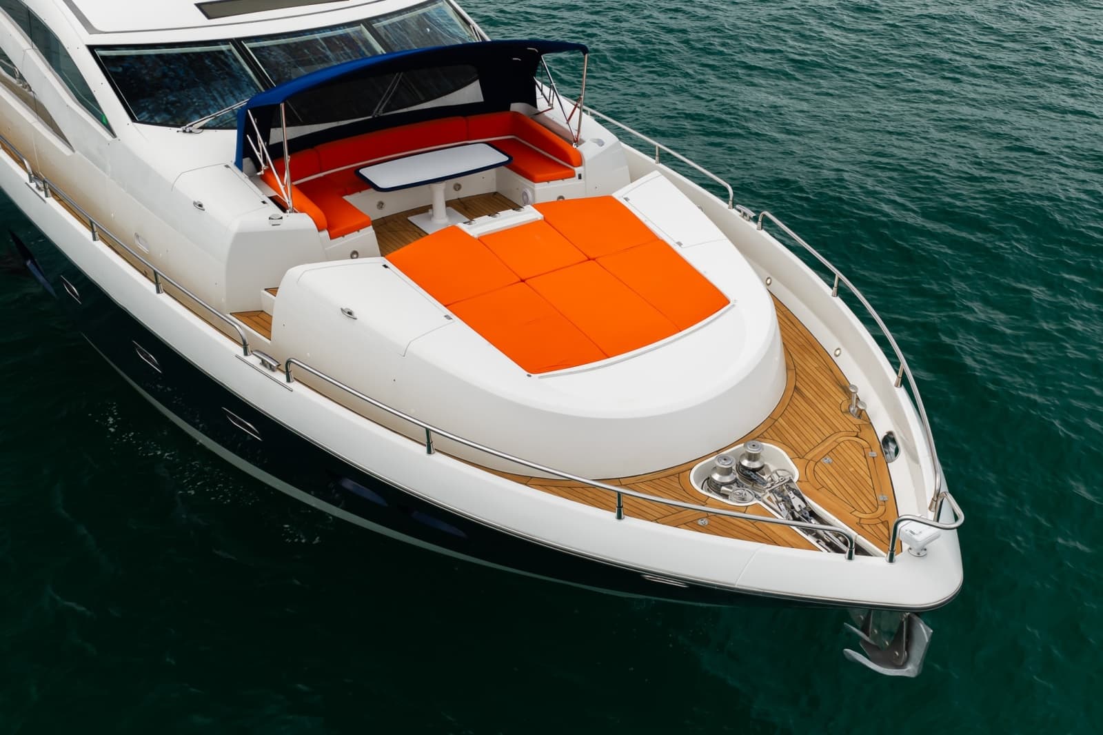 2009 Sunseeker Predator 84 - Photo 11