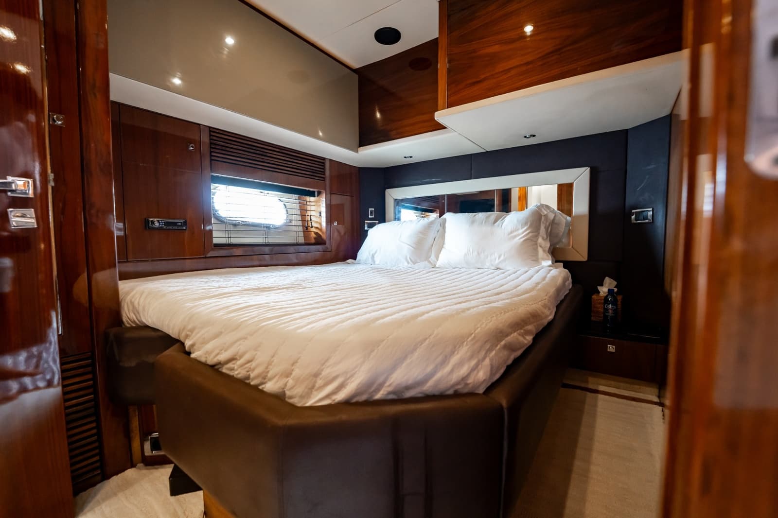 2009 Sunseeker Predator 84 - Photo 50