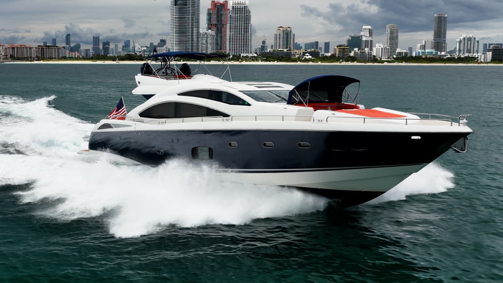 2009 Sunseeker Predator 84 - Photo 2