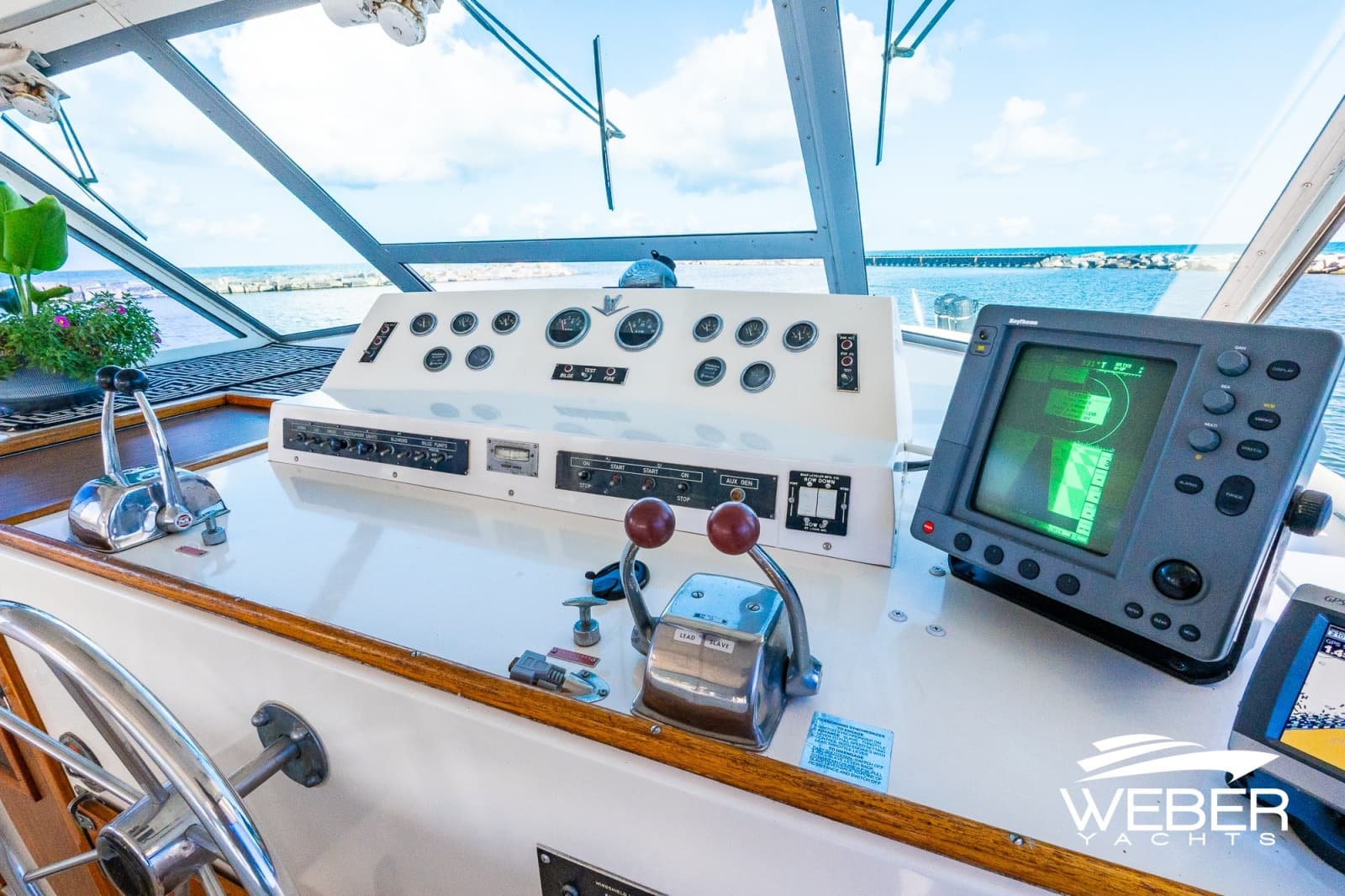 1978 Bertram 42 Motor Yacht - Photo 15