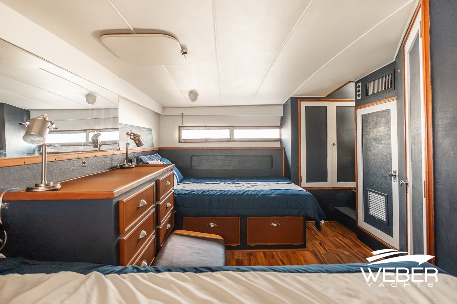 1978 Bertram 42 Motor Yacht - Photo 41