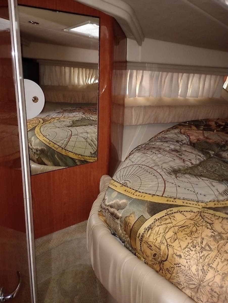2001 Sea Ray 410 Sundancer - Photo 22