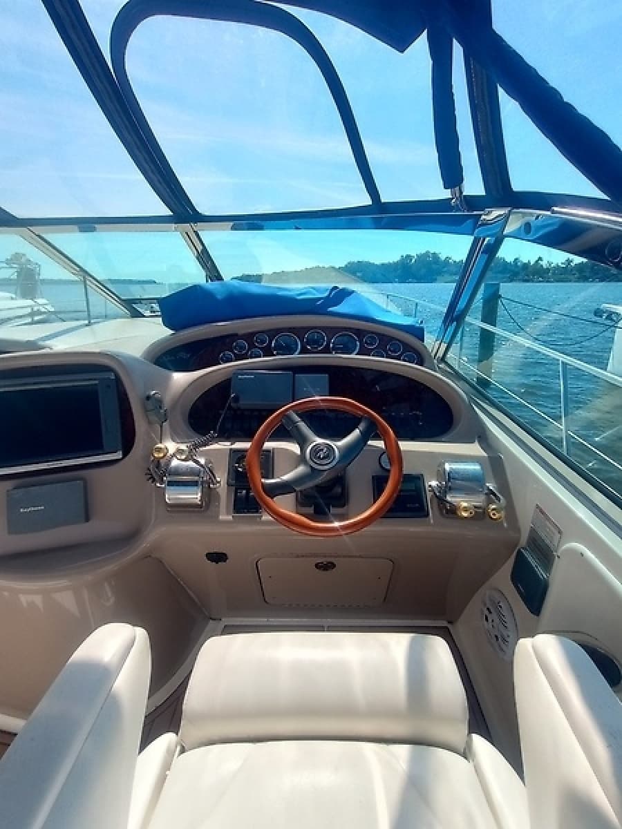 2001 Sea Ray 410 Sundancer - Photo 13